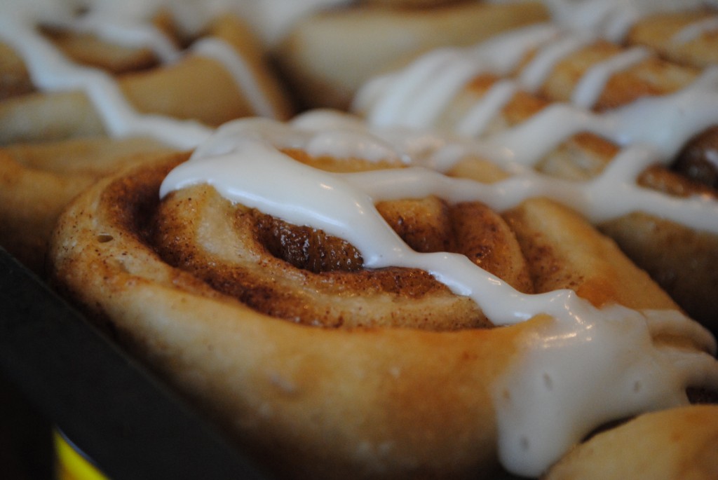 Easy Cinnamon Buns Cat Can Cook