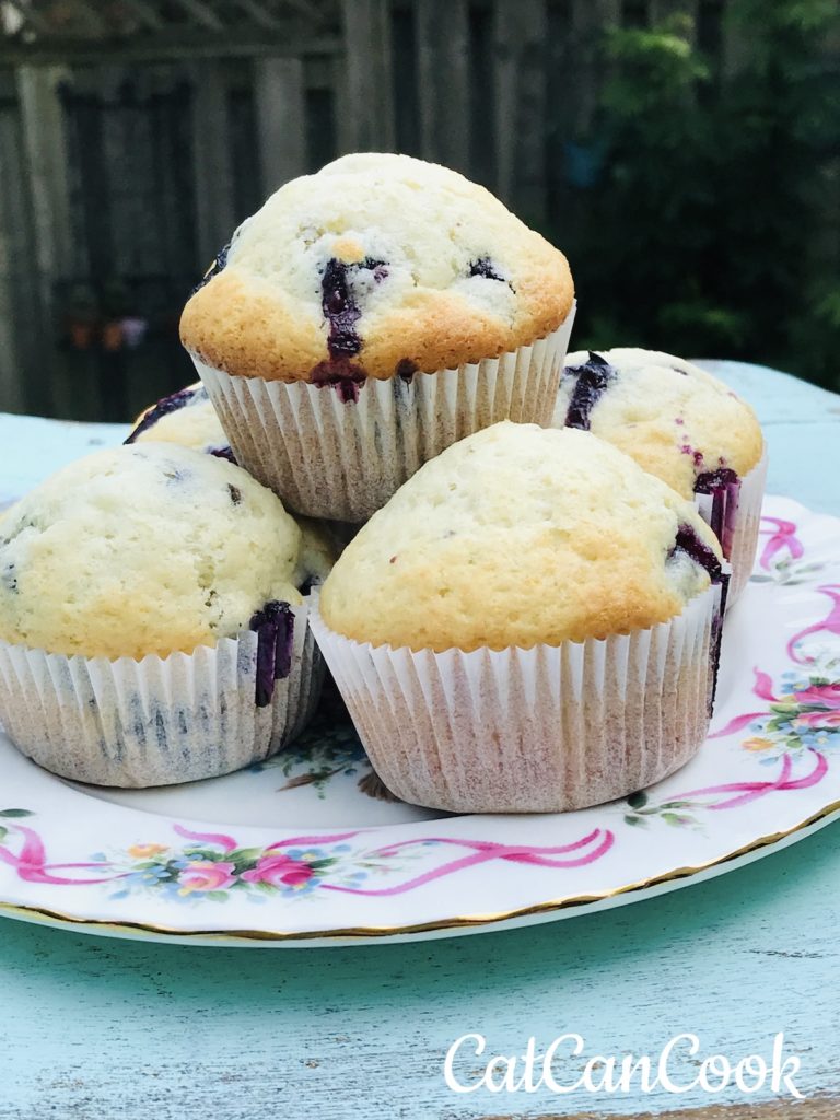 blueberry muffins